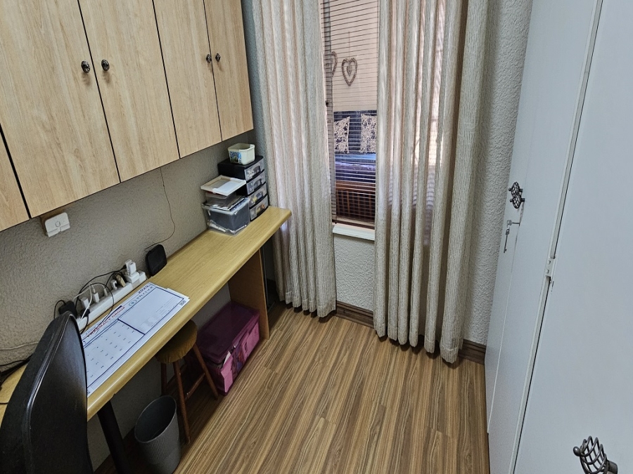 4 Bedroom Property for Sale in Randhart Gauteng