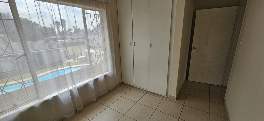 4 Bedroom Property for Sale in Randhart Gauteng
