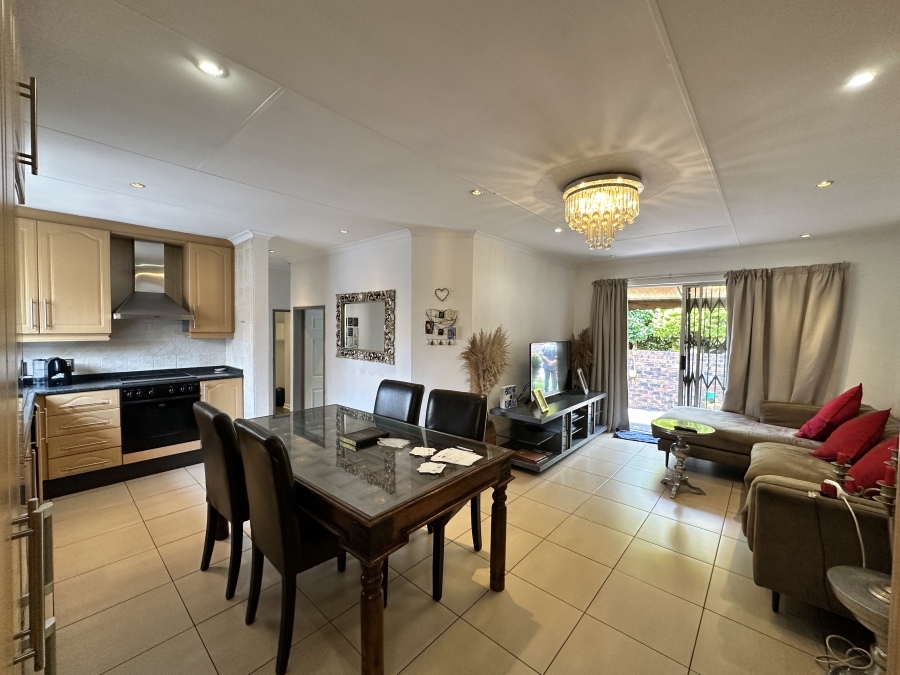 3 Bedroom Property for Sale in Liefde en Vrede Gauteng