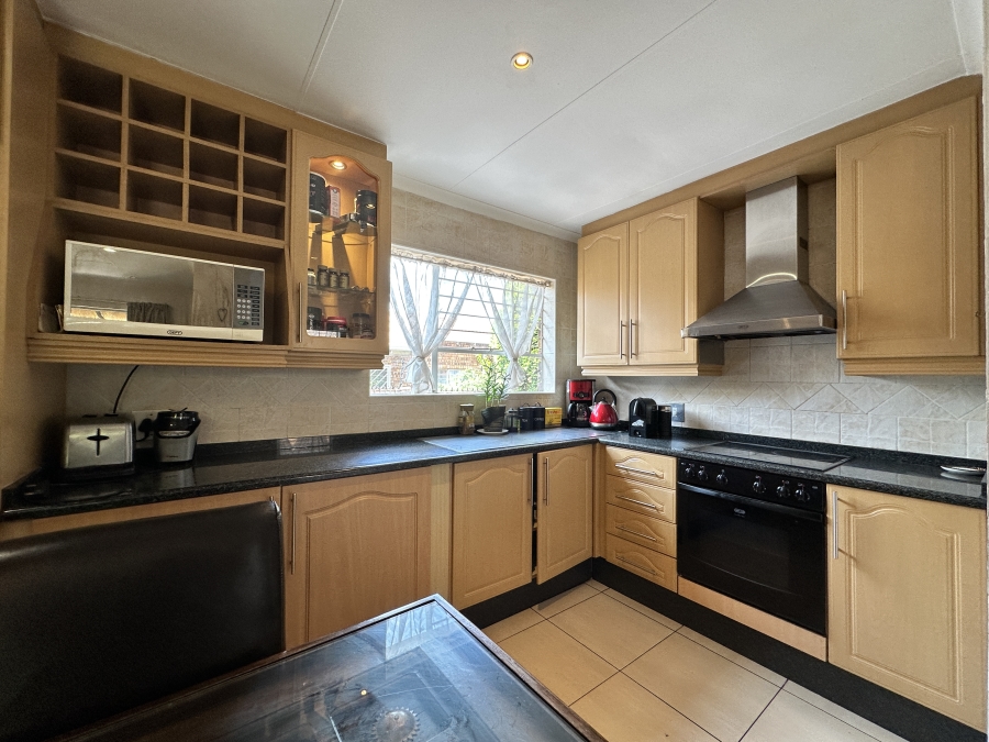 3 Bedroom Property for Sale in Liefde en Vrede Gauteng