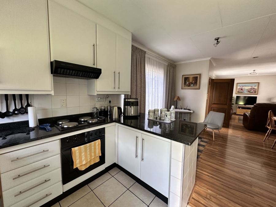 2 Bedroom Property for Sale in Verwoerdpark Gauteng