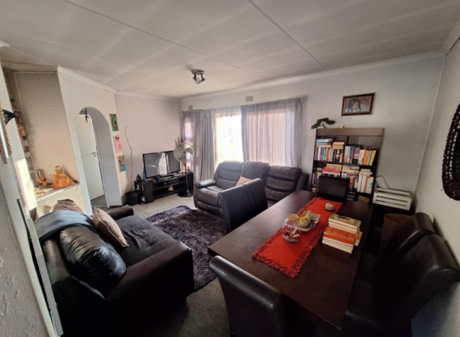 2 Bedroom Property for Sale in Winchester Hills Gauteng