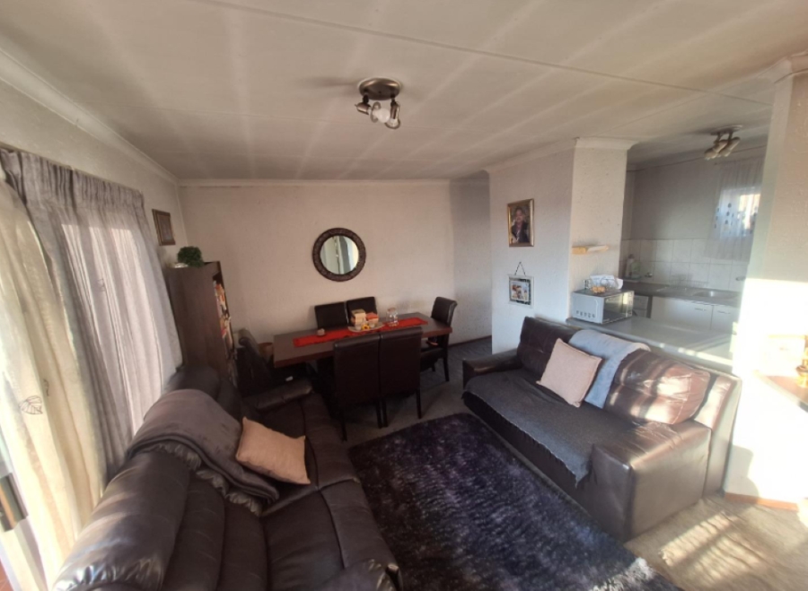 2 Bedroom Property for Sale in Winchester Hills Gauteng
