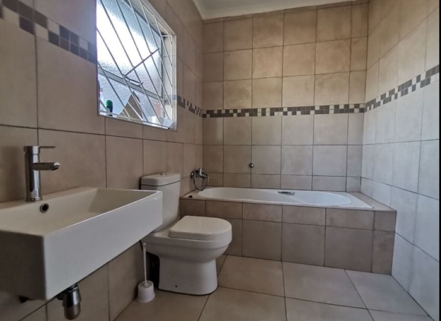 3 Bedroom Property for Sale in Mayberry Park Gauteng