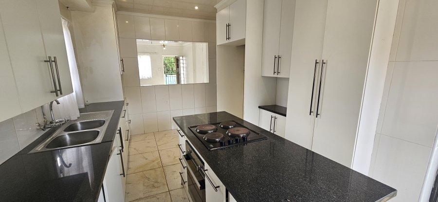 3 Bedroom Property for Sale in South Hills Gauteng