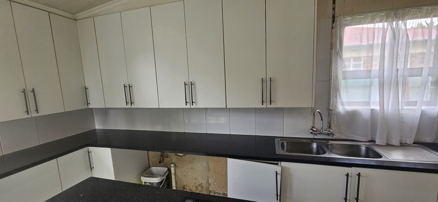 3 Bedroom Property for Sale in South Hills Gauteng