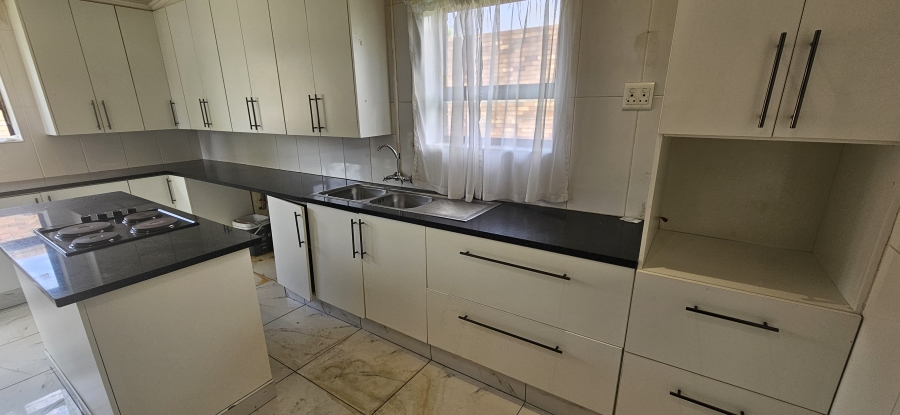 3 Bedroom Property for Sale in South Hills Gauteng