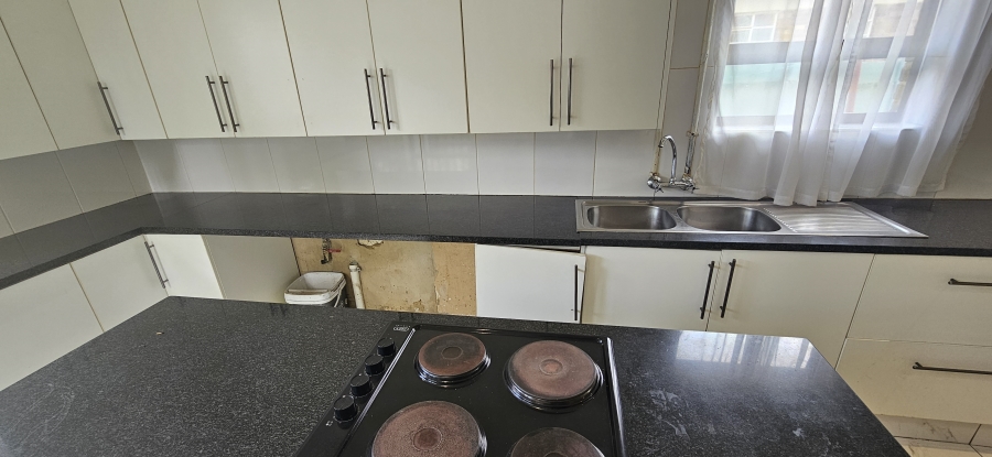 3 Bedroom Property for Sale in South Hills Gauteng