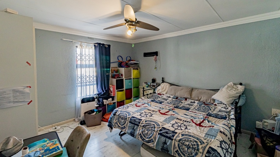 2 Bedroom Property for Sale in Ormonde Gauteng