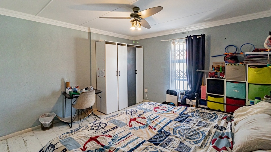 2 Bedroom Property for Sale in Ormonde Gauteng