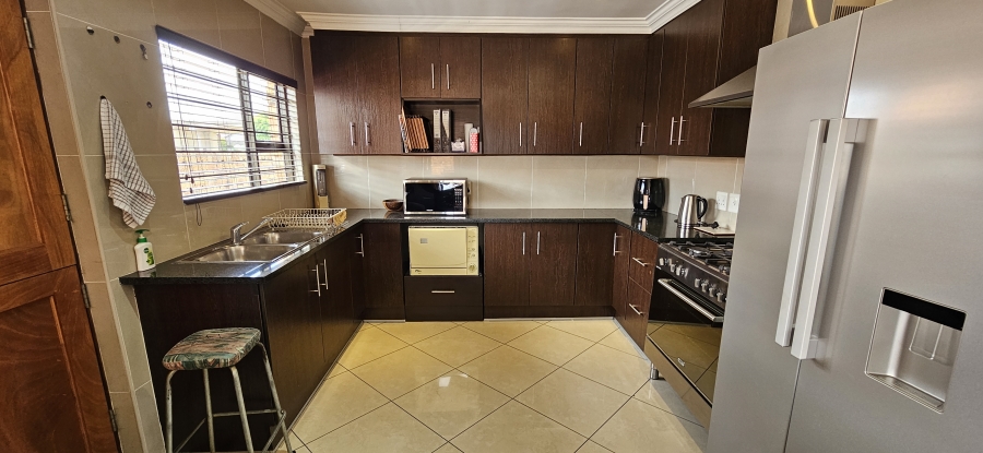 3 Bedroom Property for Sale in New Redruth Gauteng