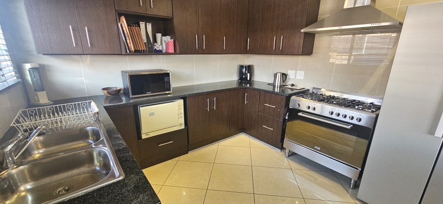 3 Bedroom Property for Sale in New Redruth Gauteng
