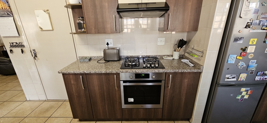 3 Bedroom Property for Sale in New Redruth Gauteng