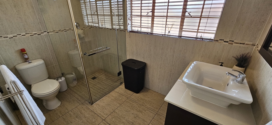 3 Bedroom Property for Sale in New Redruth Gauteng
