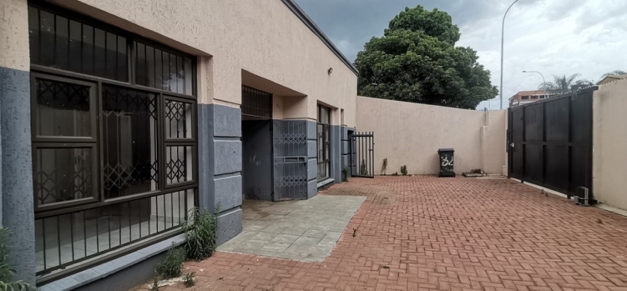 3 Bedroom Property for Sale in Rosettenville Gauteng