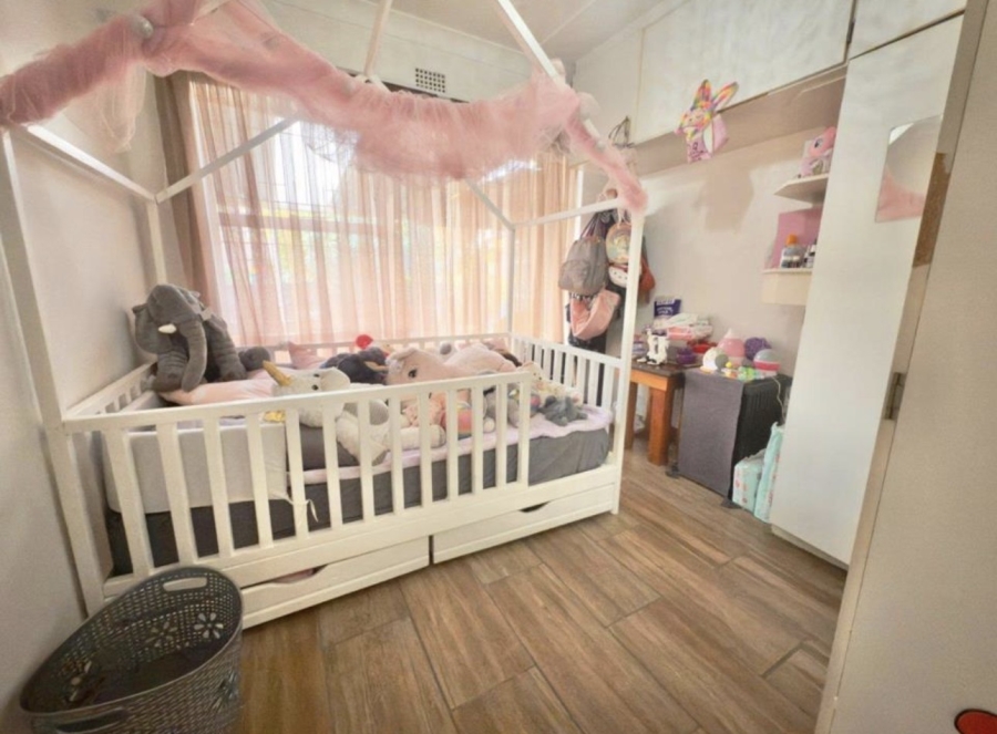 To Let 4 Bedroom Property for Rent in Dalpark Proper Gauteng