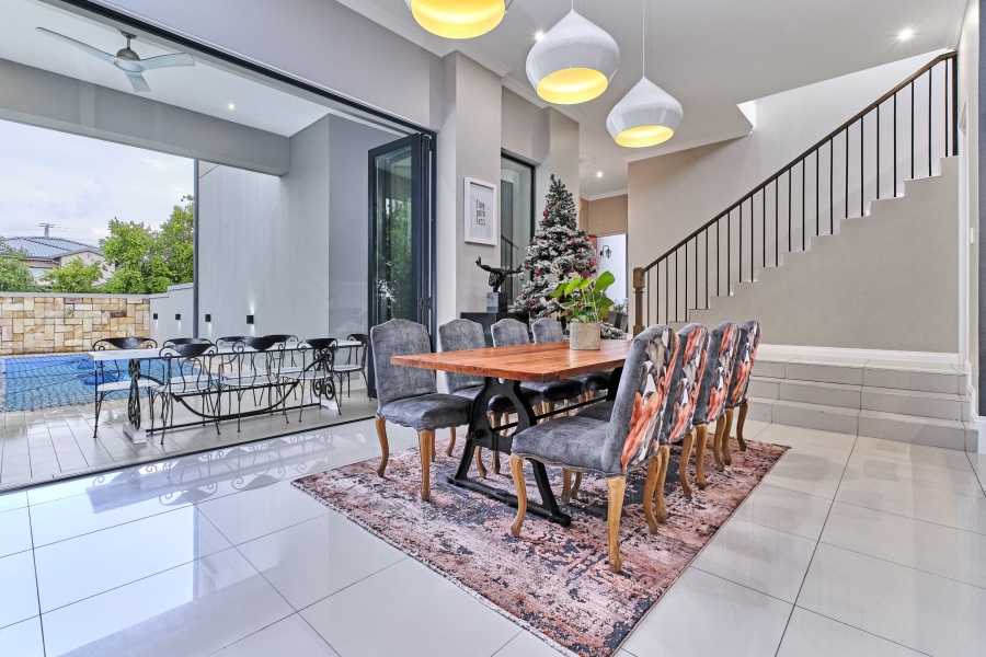 To Let 5 Bedroom Property for Rent in Waterfall Country Village Gauteng