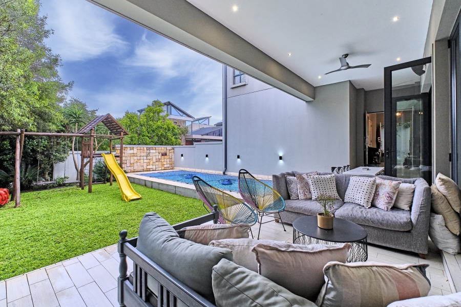 To Let 5 Bedroom Property for Rent in Waterfall Country Village Gauteng