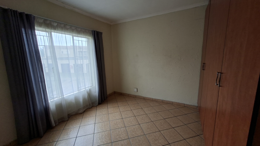 To Let 2 Bedroom Property for Rent in Dalpark Ext 1 Gauteng