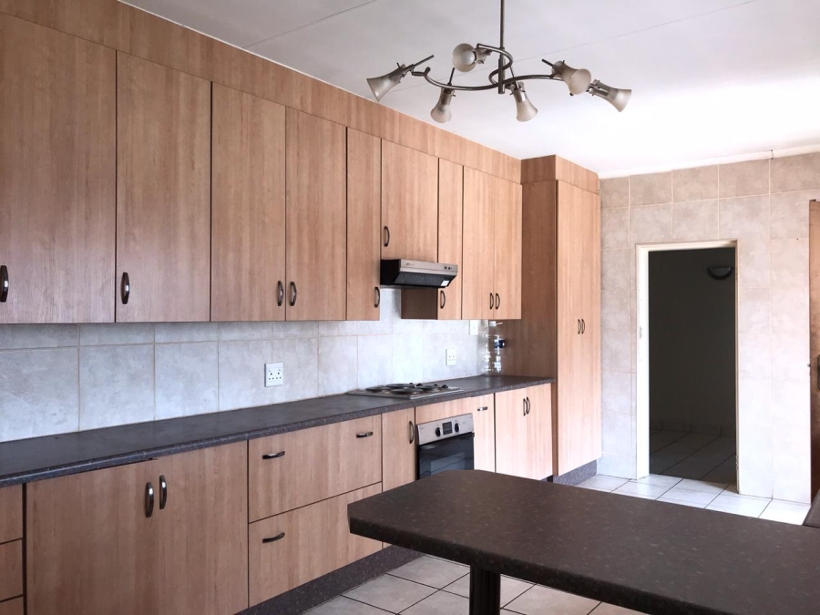 3 Bedroom Property for Sale in Dalpark Proper Gauteng