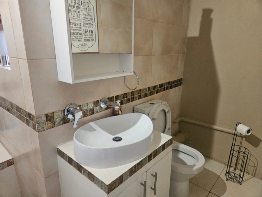 2 Bedroom Property for Sale in Dowerglen Ext 4 Gauteng