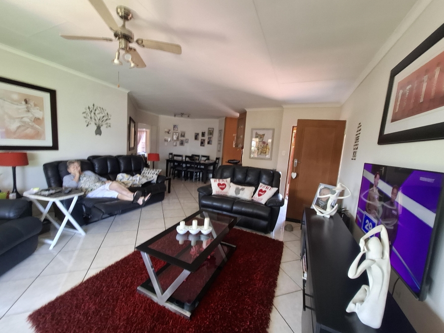 3 Bedroom Property for Sale in Dal Fouche Gauteng