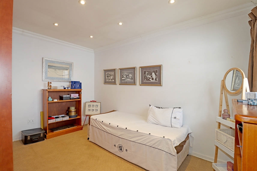 3 Bedroom Property for Sale in Highlands North Gauteng