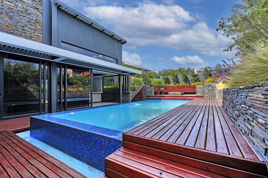 To Let 5 Bedroom Property for Rent in Waterfall Country Estate Gauteng