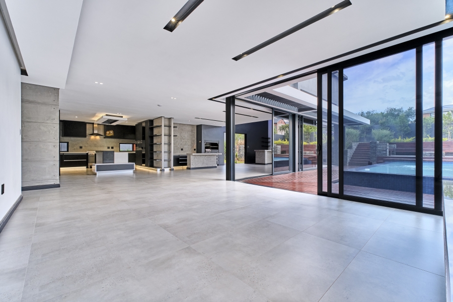 To Let 5 Bedroom Property for Rent in Waterfall Country Estate Gauteng