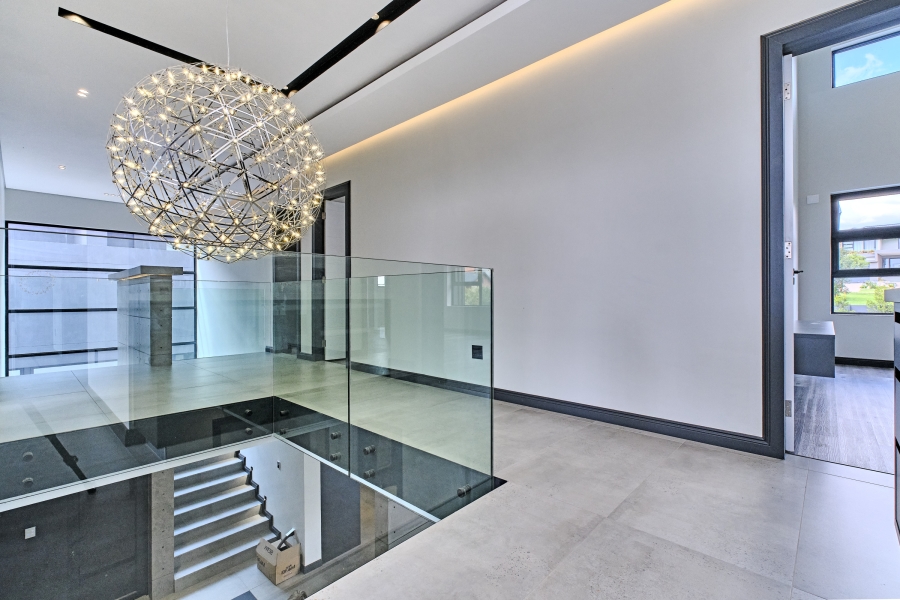 To Let 5 Bedroom Property for Rent in Waterfall Country Estate Gauteng