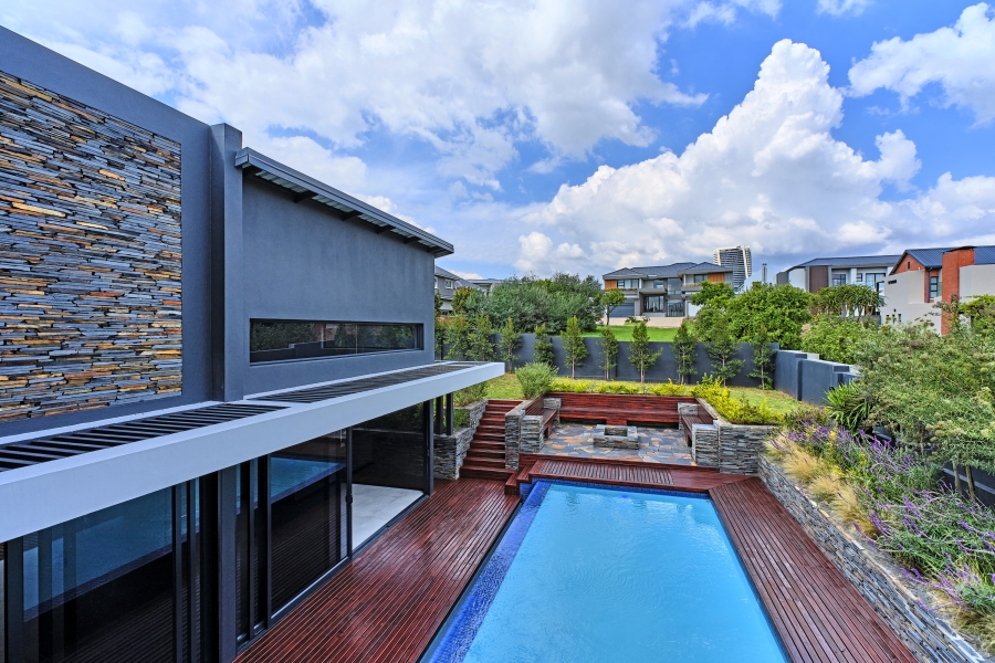 To Let 5 Bedroom Property for Rent in Waterfall Country Estate Gauteng