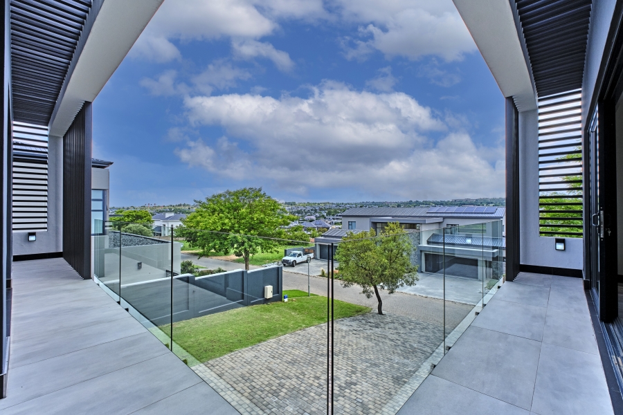 To Let 5 Bedroom Property for Rent in Waterfall Country Estate Gauteng