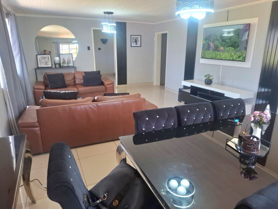 3 Bedroom Property for Sale in Vleikop A H Gauteng