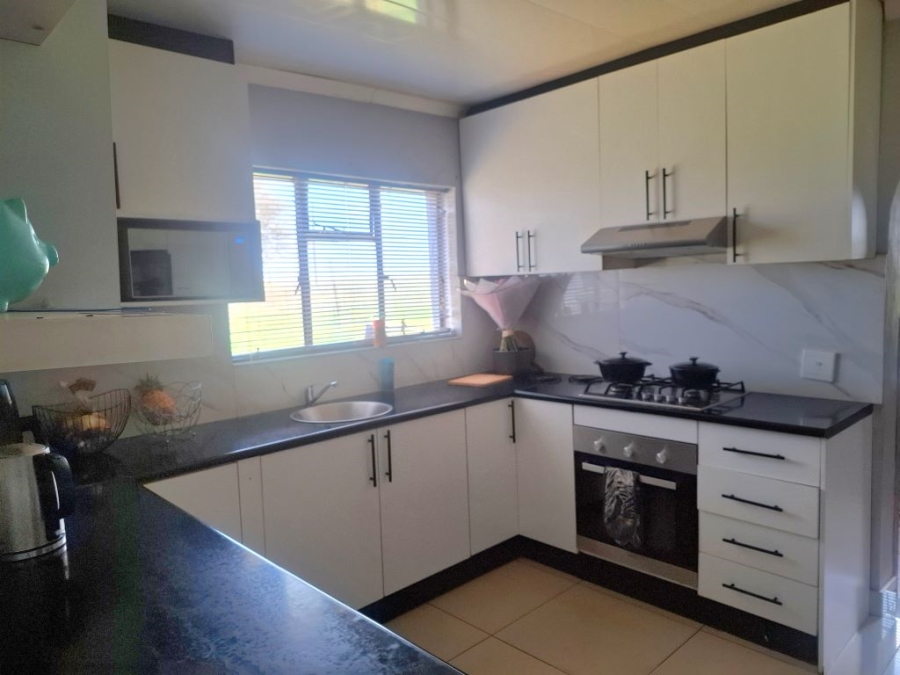 3 Bedroom Property for Sale in Vleikop A H Gauteng