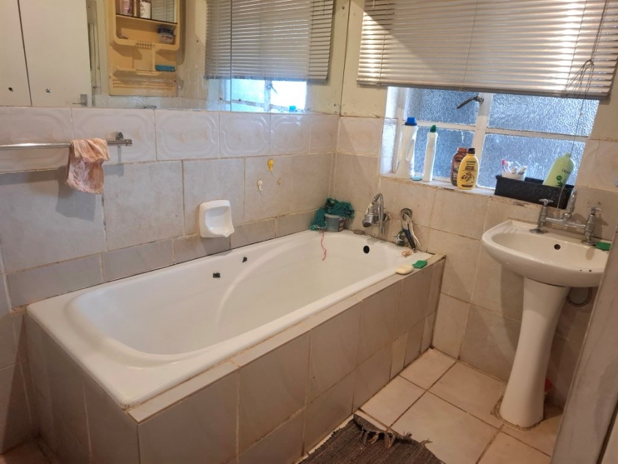 3 Bedroom Property for Sale in Vleikop A H Gauteng