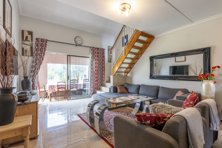 3 Bedroom Property for Sale in Broadacres Gauteng