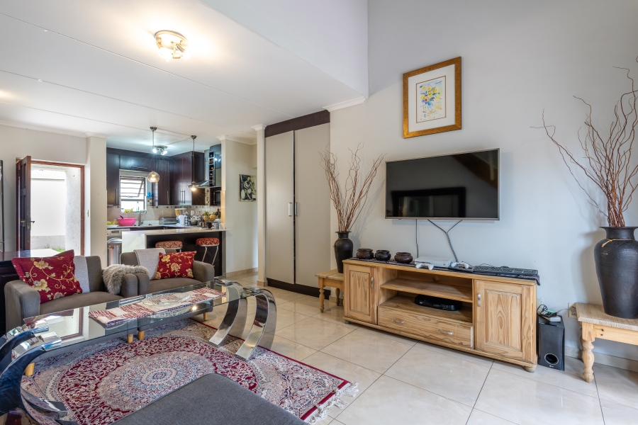 3 Bedroom Property for Sale in Broadacres Gauteng