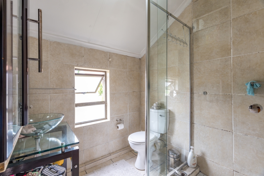 3 Bedroom Property for Sale in Broadacres Gauteng