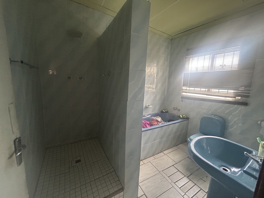 3 Bedroom Property for Sale in Slovoville Gauteng