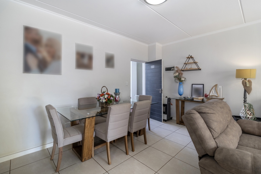 3 Bedroom Property for Sale in Greenstone Crest Gauteng