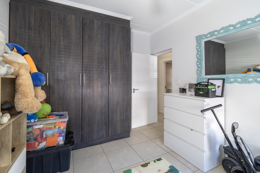 3 Bedroom Property for Sale in Greenstone Crest Gauteng