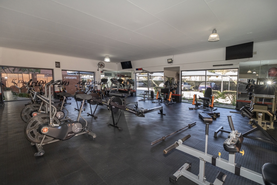 3 Bedroom Property for Sale in Greenstone Crest Gauteng