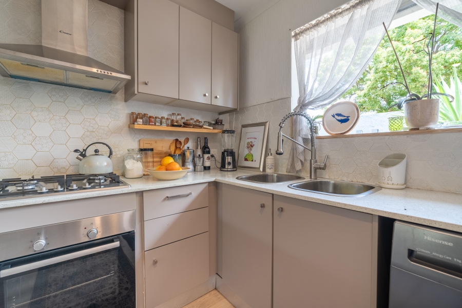 2 Bedroom Property for Sale in Northwold Gauteng