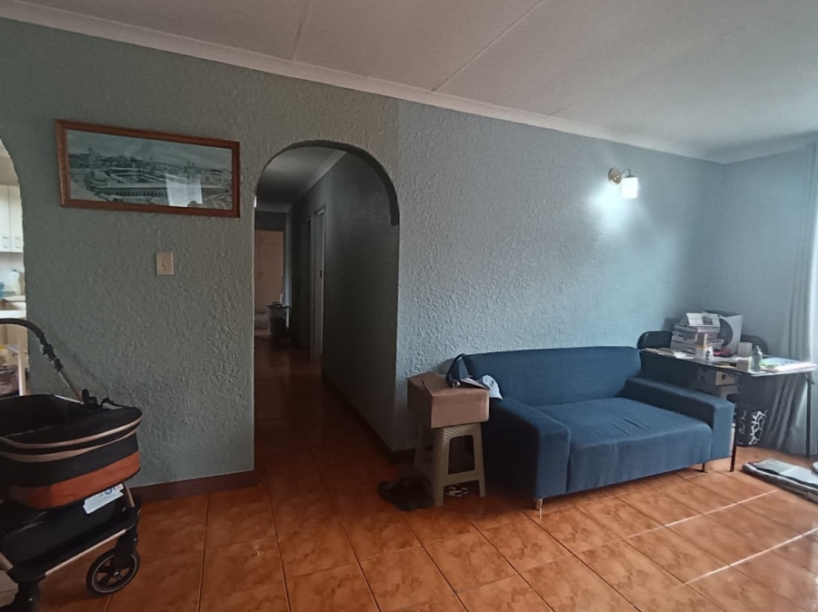 3 Bedroom Property for Sale in Roshnee Gauteng