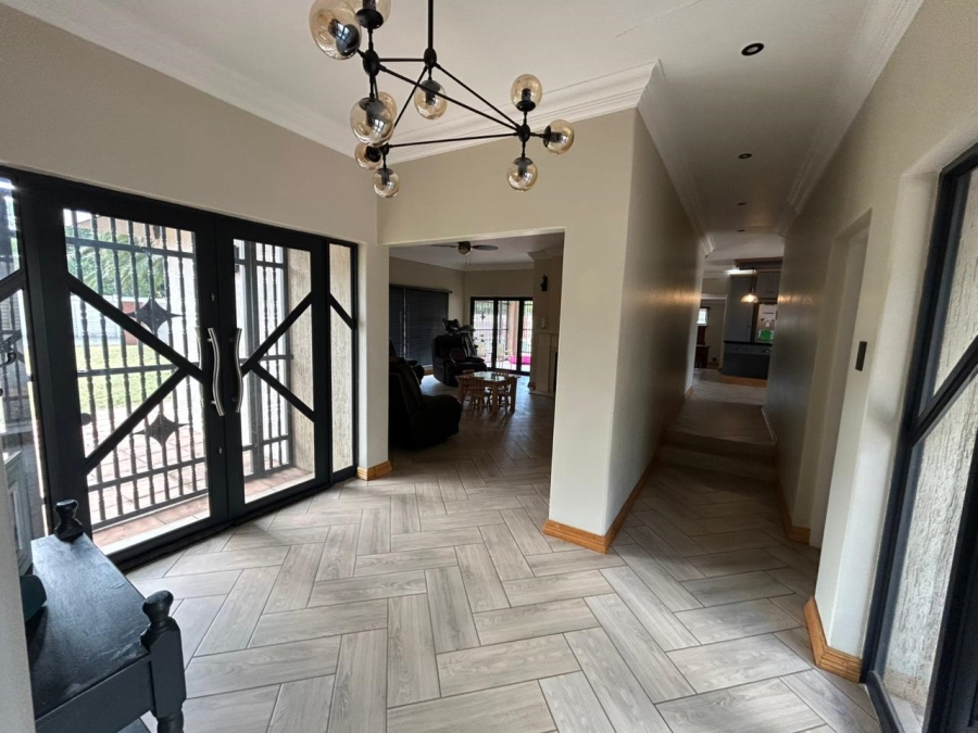 4 Bedroom Property for Sale in Vanderbijlpark SW 5 Gauteng