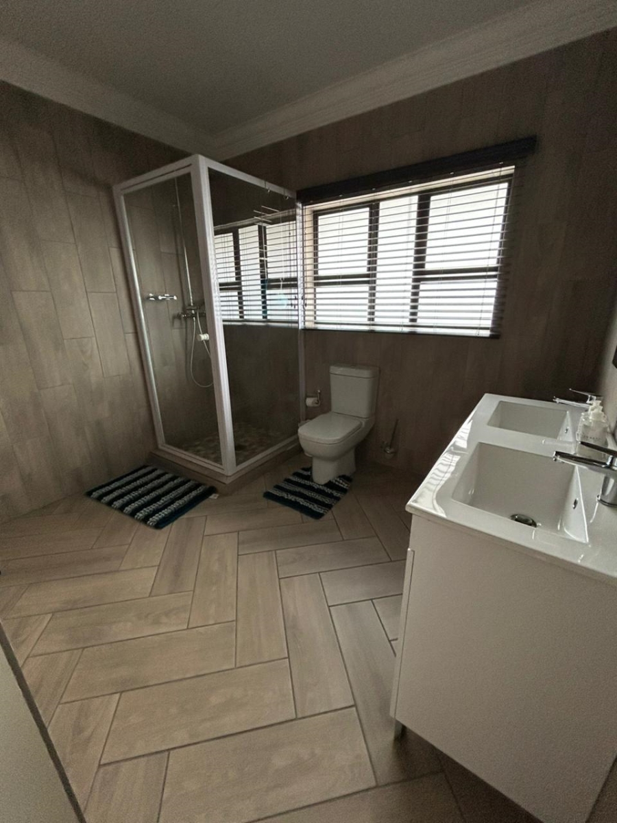 4 Bedroom Property for Sale in Vanderbijlpark SW 5 Gauteng