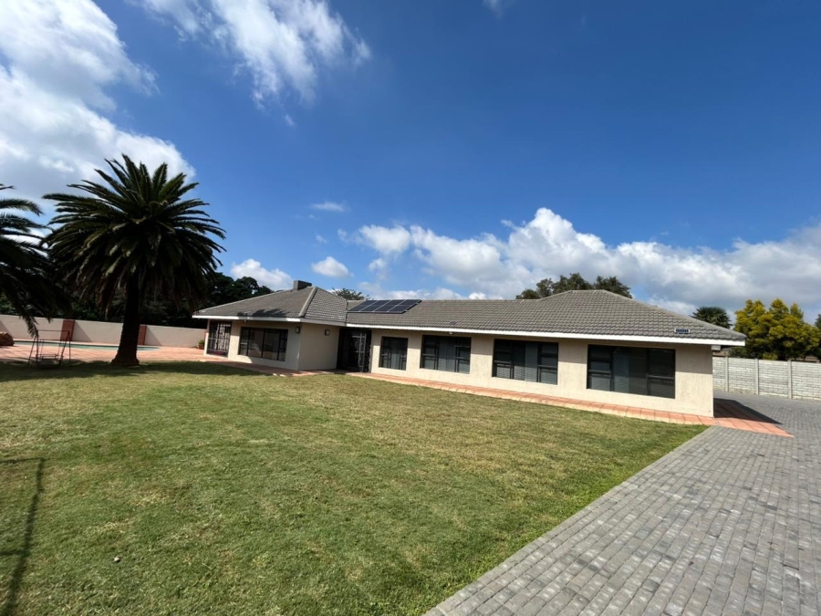 4 Bedroom Property for Sale in Vanderbijlpark SW 5 Gauteng