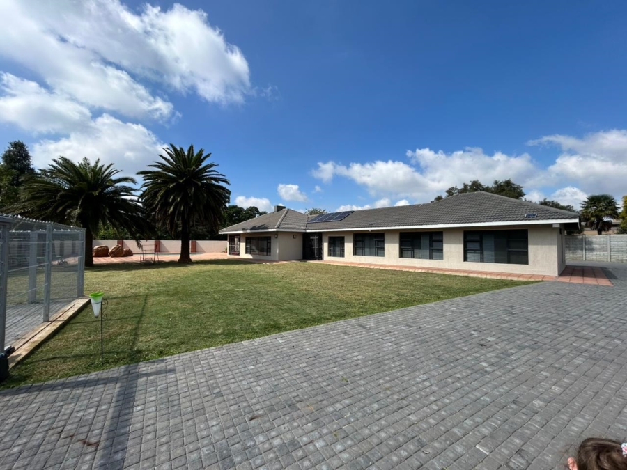 4 Bedroom Property for Sale in Vanderbijlpark SW 5 Gauteng