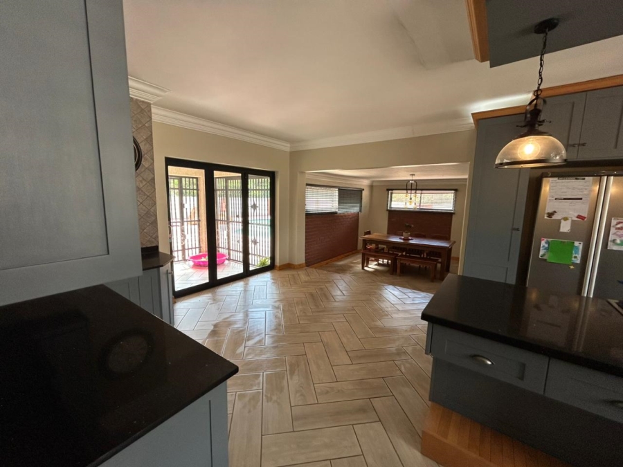 4 Bedroom Property for Sale in Vanderbijlpark SW 5 Gauteng