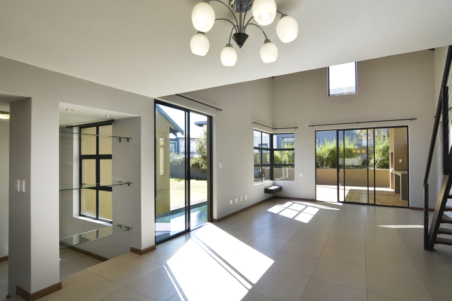 To Let 3 Bedroom Property for Rent in Waterfall Country Village Gauteng